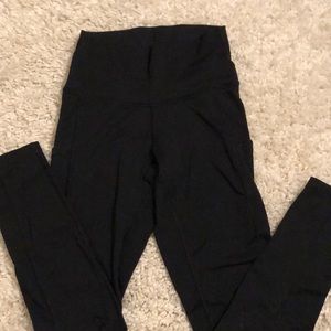 Black high waisted leggings. Aerie size Small